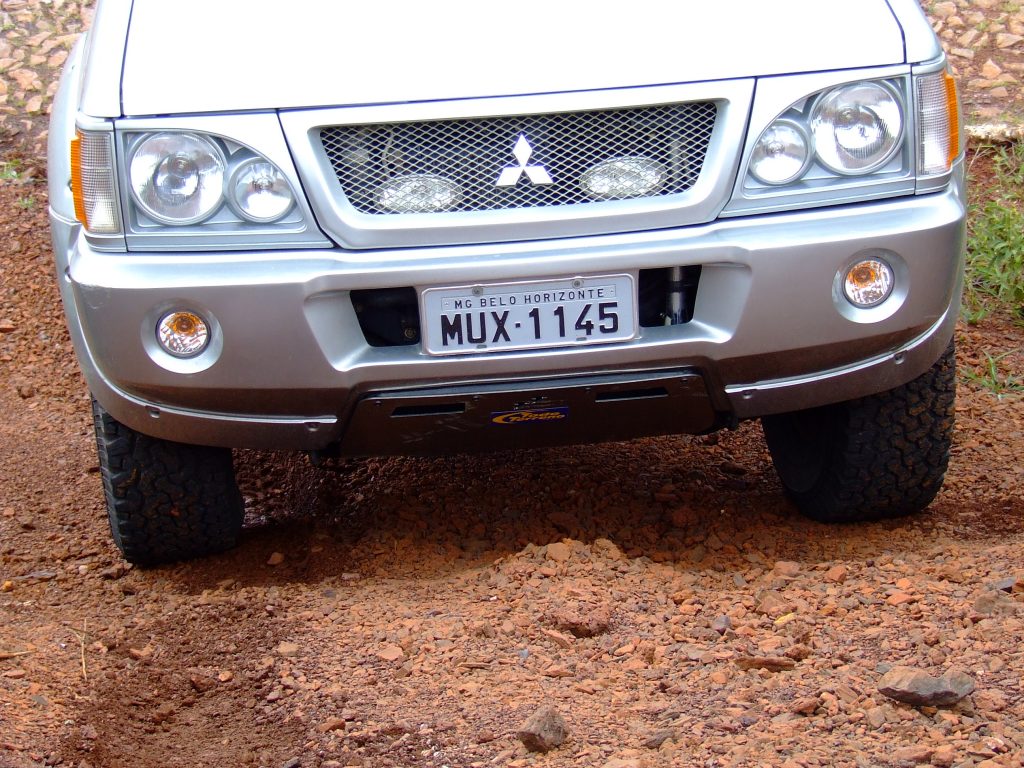 Peito de Aço Mitsubishi L200 - Image 7