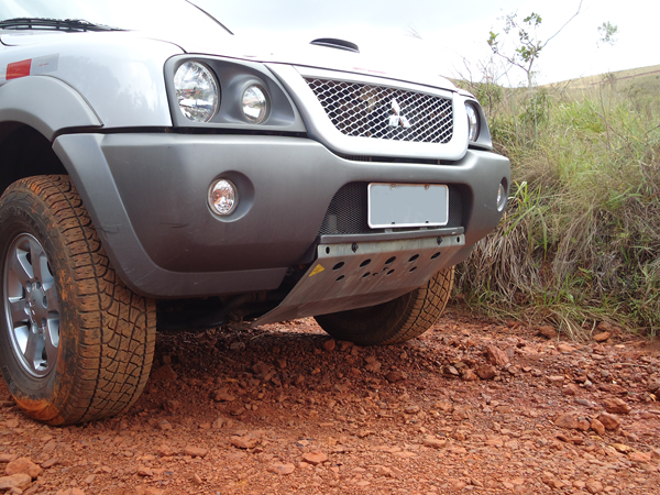 Peito de Aço STD Mitsubishi L200