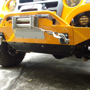 Para-Choque Suporte de Guincho Warn Troller T4 09 a 13