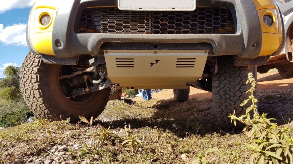 Peito de Aço Mitsubishi L200 Triton