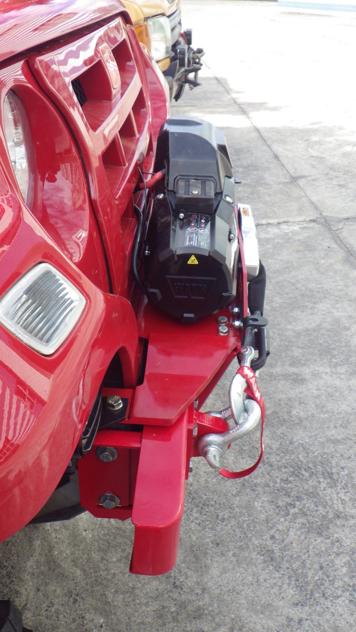 Para-Choque diant. ANGULADO Troller T4 09 a 13 - Image 11