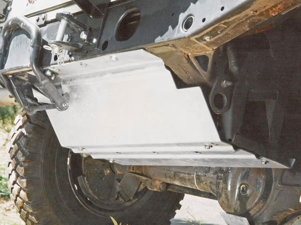 Protetor de Tanque LR Defender 90 1999>