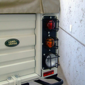 Protetor Lanterna Tras.Redonda LR Defender Mod.Camel
