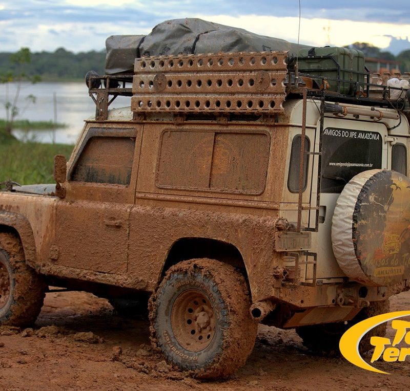 Escada Bagageiro Camel Trophy Defender 90/110
