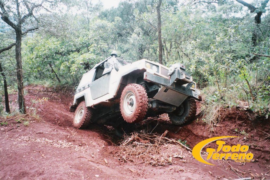 Peito de Aço Engesa 4 F1